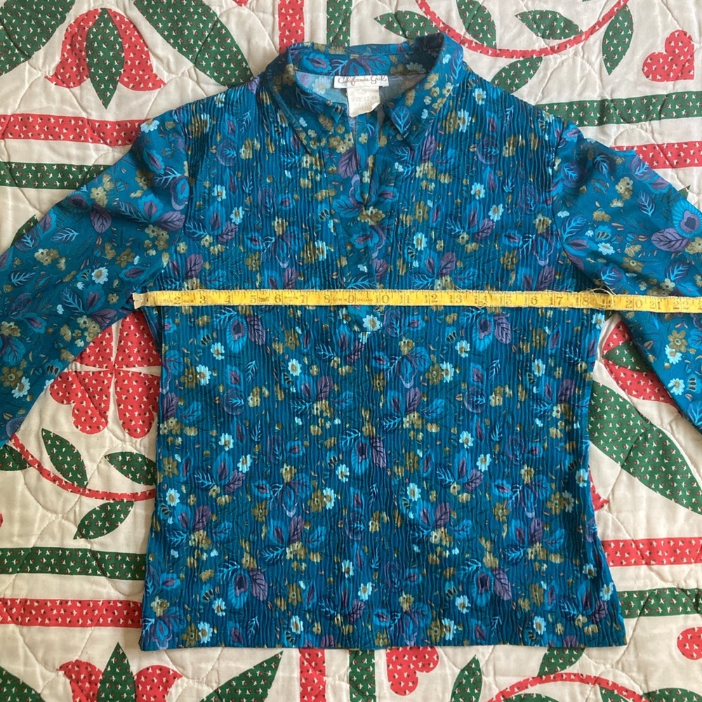70’s collared blouse - Picture 5 of 8